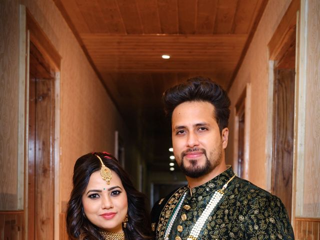 Swapan and Chandni&apos;s wedding in Shimla, Himachal Pradesh 43