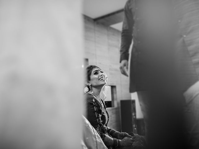 Jhanvi and Rakshit's wedding in Surat, Gujarat 9