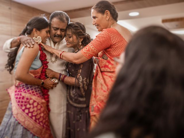 Jhanvi and Rakshit's wedding in Surat, Gujarat 15