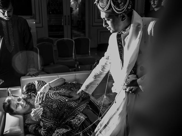 Jhanvi and Rakshit's wedding in Surat, Gujarat 119