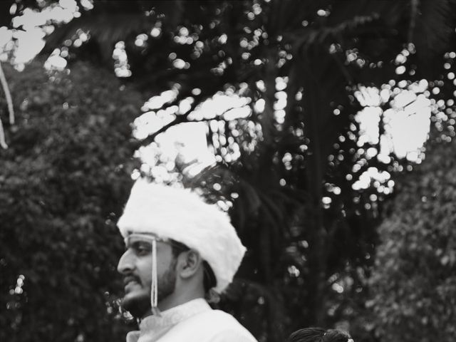Neha and Neeranjan's wedding in Pune, Maharashtra 4