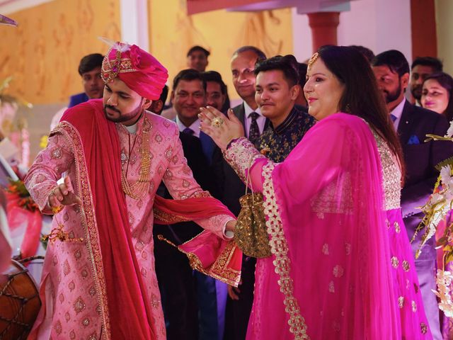 Shreya and Naman&apos;s wedding in Lucknow, Uttar Pradesh 14