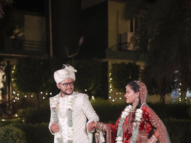 Shivalika and Arvind&apos;s wedding in Gurgaon, Delhi NCR 33