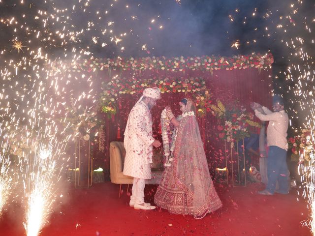 Shivalika and Arvind&apos;s wedding in Gurgaon, Delhi NCR 34