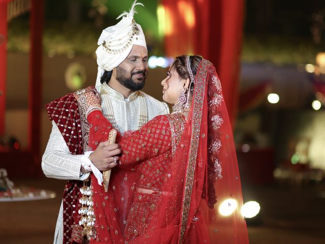 Chetna and Nitin&apos;s wedding in South Delhi, Delhi NCR 33