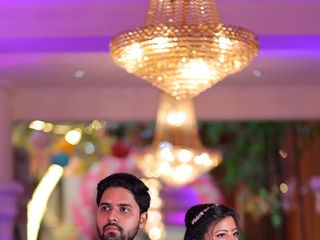 Utkarsh &amp; Priyanka&apos;s wedding 2