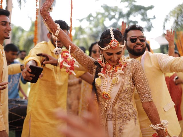 Kajal and Rinkin&apos;s wedding in Bellary, Karnataka 9