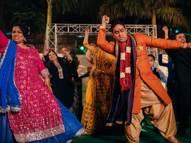 Dilpreet and Ayush's wedding in Gurgaon, Delhi NCR 71