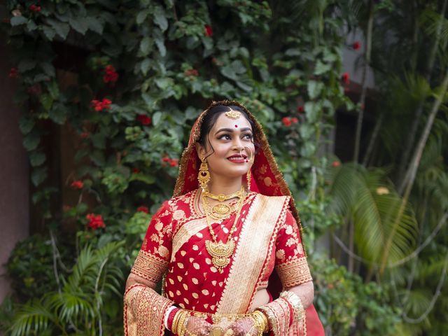 Vidita and Harish&apos;s wedding in Kolkata, West Bengal 4