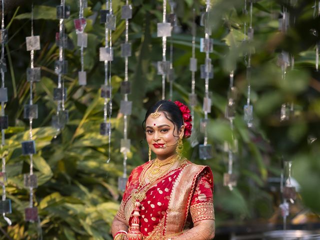 Vidita and Harish&apos;s wedding in Kolkata, West Bengal 16