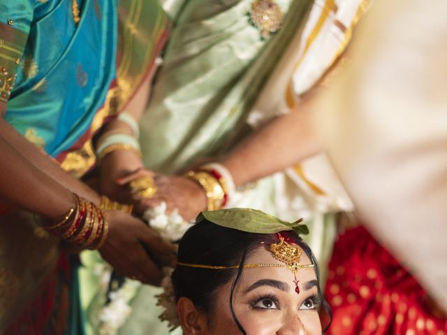 Vidita and Harish&apos;s wedding in Kolkata, West Bengal 56