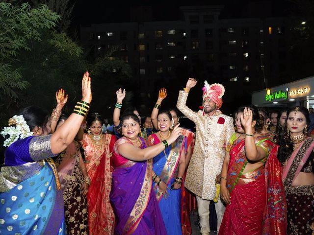 Ganesh and Dhanshree&apos;s wedding in Pune, Maharashtra 25