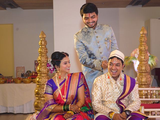 Sayali and Shekhar&apos;s wedding in Pune, Maharashtra 63