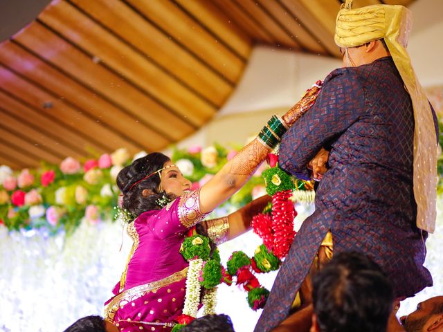 Sayali and Shekhar&apos;s wedding in Pune, Maharashtra 67