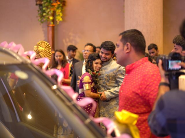 Sayali and Shekhar&apos;s wedding in Pune, Maharashtra 74