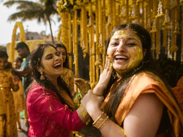 Tejaswini and Saurav&apos;s wedding in Khordha, Odisha 26