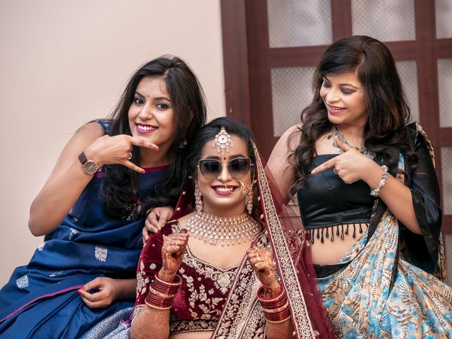 Saumya and Suraj&apos;s wedding in Hazaribagh, Jharkhand 15