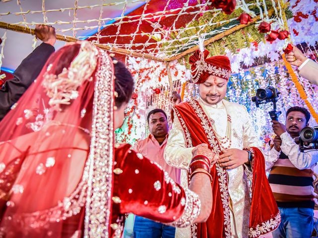 Saumya and Suraj&apos;s wedding in Hazaribagh, Jharkhand 20