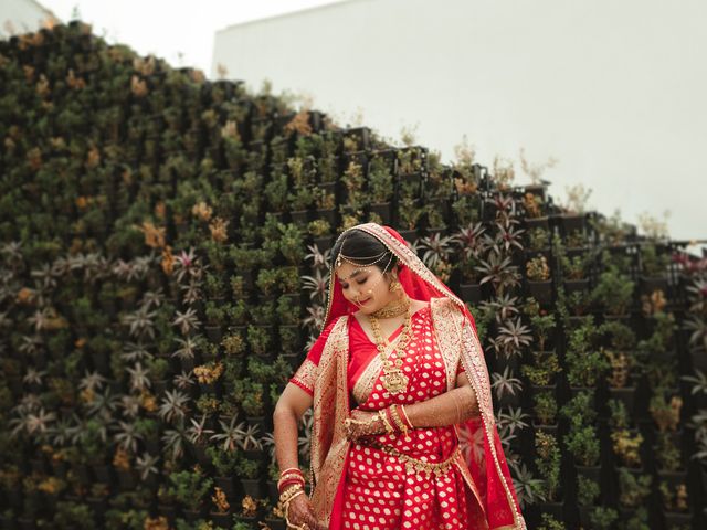 Reshma and shathnu's wedding in Mumbai, Maharashtra 26