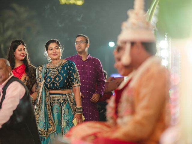 Reshma and shathnu's wedding in Mumbai, Maharashtra 60