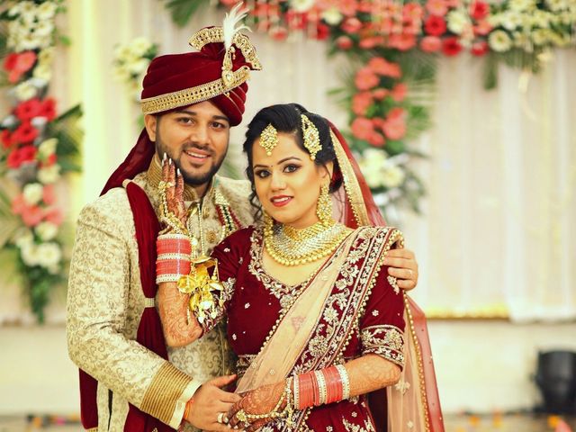 Ashish and Ritu&apos;s wedding in Dwarka, Delhi NCR 12