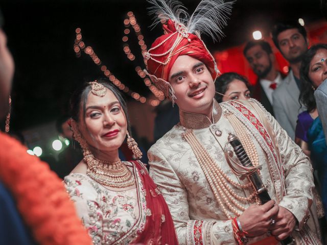 Isha and Vaibhav&apos;s wedding in Noida, Delhi NCR 32