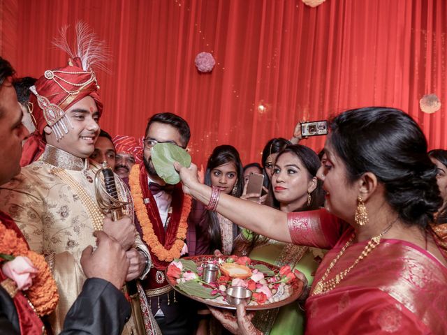 Isha and Vaibhav&apos;s wedding in Noida, Delhi NCR 75