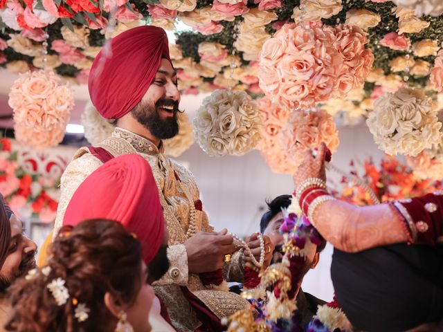 Jasdeep and Simran&apos;s wedding in Faridabad, Delhi NCR 13