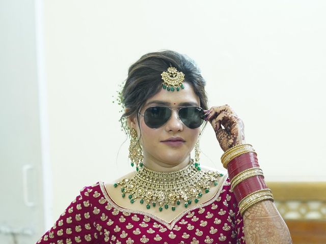 Gunjan and Neeraj&apos;s wedding in West Delhi, Delhi NCR 33