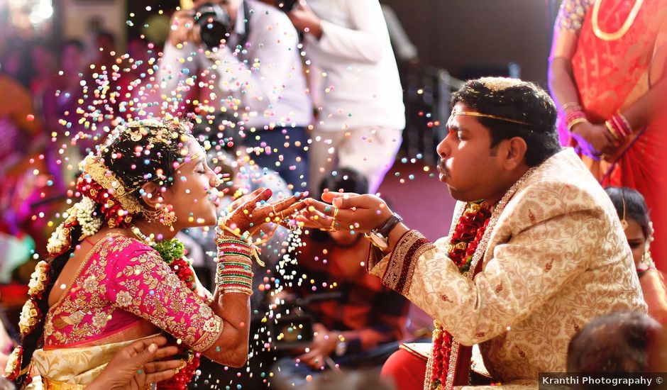 Pooja and Santosh's wedding in Hyderabad, Telangana