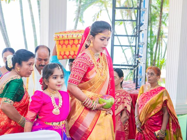 Anuroopa and Sandeep&apos;s wedding in Hyderabad, Telangana 10