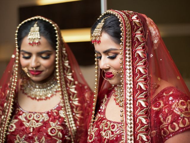 Ritu and Sandeep&apos;s wedding in Dwarka, Delhi NCR 4