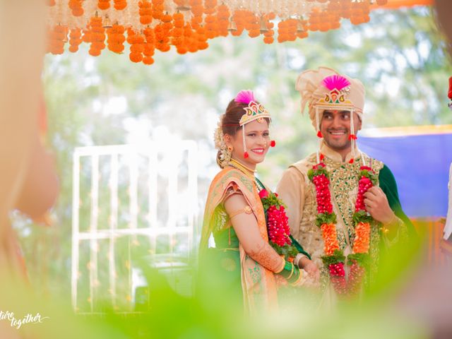 Anuraddha and Gaurav&apos;s wedding in Raigad, Maharashtra 50