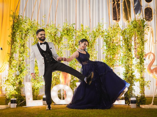 Tarun and Komal&apos;s wedding in Lucknow, Uttar Pradesh 15