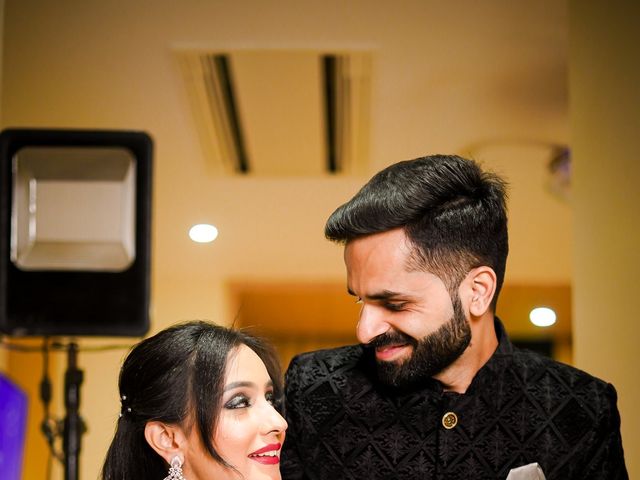 Tarun and Komal&apos;s wedding in Lucknow, Uttar Pradesh 22