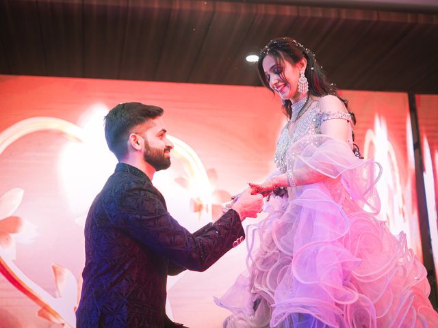 Tarun and Komal&apos;s wedding in Lucknow, Uttar Pradesh 31