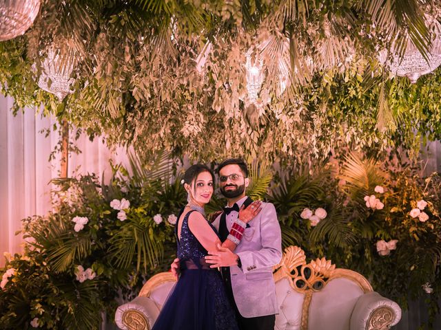 Tarun and Komal&apos;s wedding in Lucknow, Uttar Pradesh 42