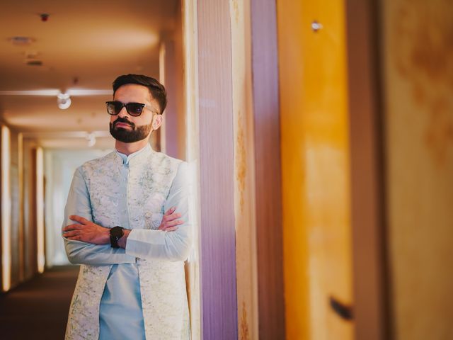 Tarun and Komal&apos;s wedding in Lucknow, Uttar Pradesh 44