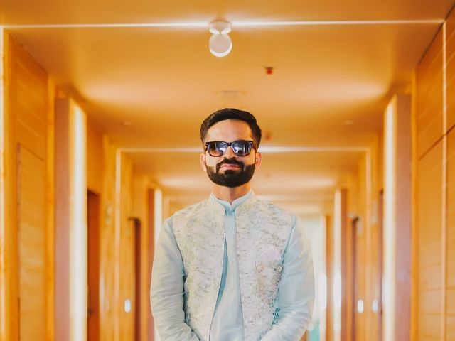 Tarun and Komal&apos;s wedding in Lucknow, Uttar Pradesh 46