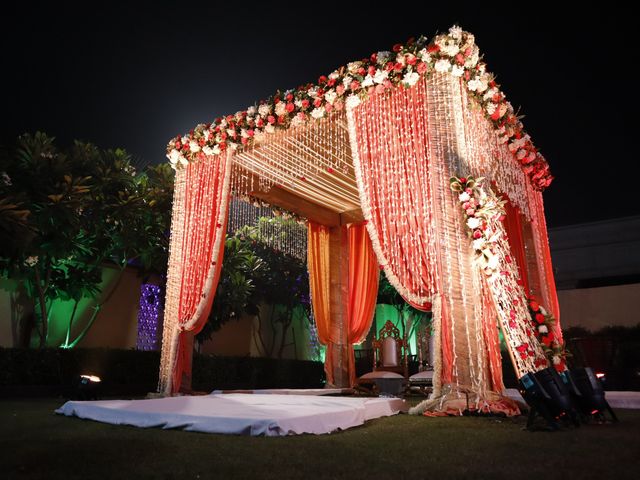 Divya and Rajeev&apos;s wedding in West Delhi, Delhi NCR 19