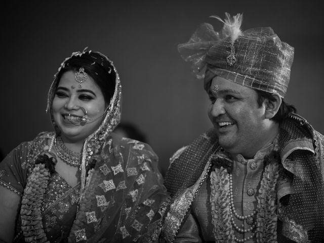 Santoshi and Rohit&apos;s wedding in Mumbai, Maharashtra 18