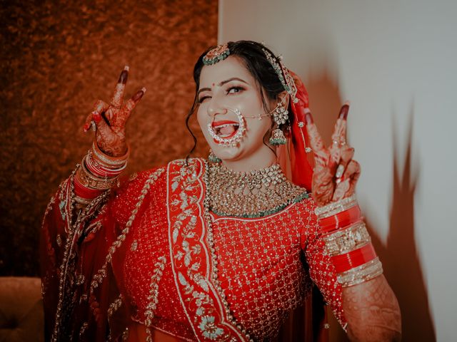 Awaneesh and Sneha&apos;s wedding in Lucknow, Uttar Pradesh 15