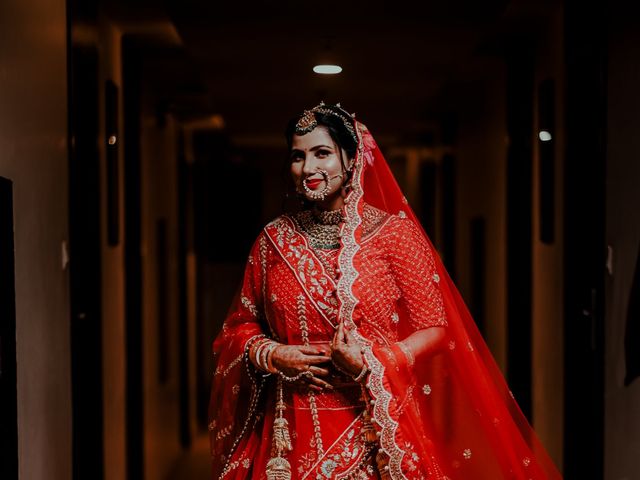 Awaneesh and Sneha&apos;s wedding in Lucknow, Uttar Pradesh 39