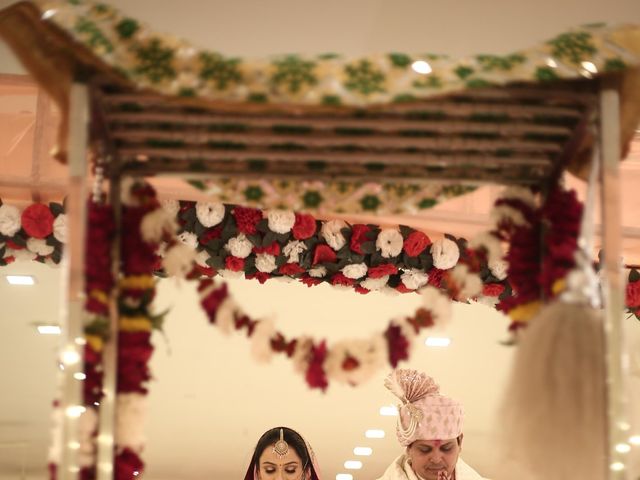 Varun and Anjali&apos;s wedding in Hoshangabad, Madhya Pradesh 11