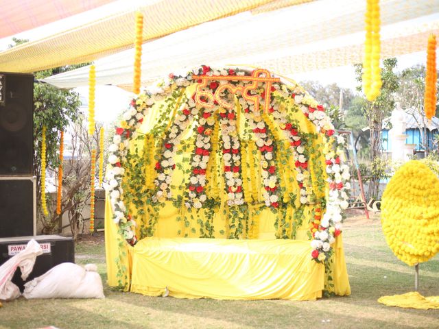 Varun and Anjali&apos;s wedding in Hoshangabad, Madhya Pradesh 15