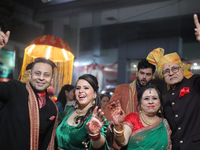 Kartik and Khushboo&apos;s wedding in West Delhi, Delhi NCR 5