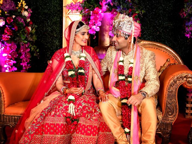 Sanchi and Rohan&apos;s wedding in East Delhi, Delhi NCR 22