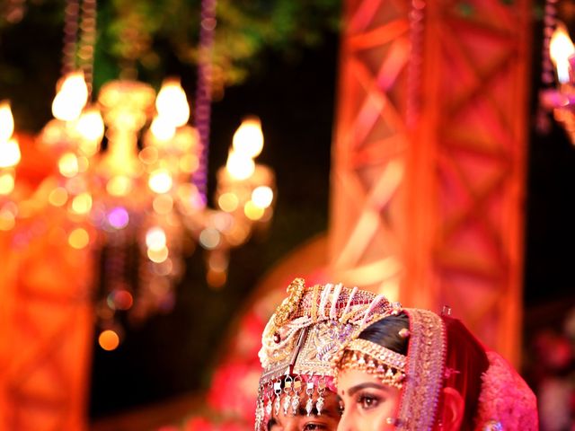 Sanchi and Rohan&apos;s wedding in East Delhi, Delhi NCR 25
