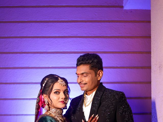 Dhanesh and Monika&apos;s wedding in Mumbai, Maharashtra 52