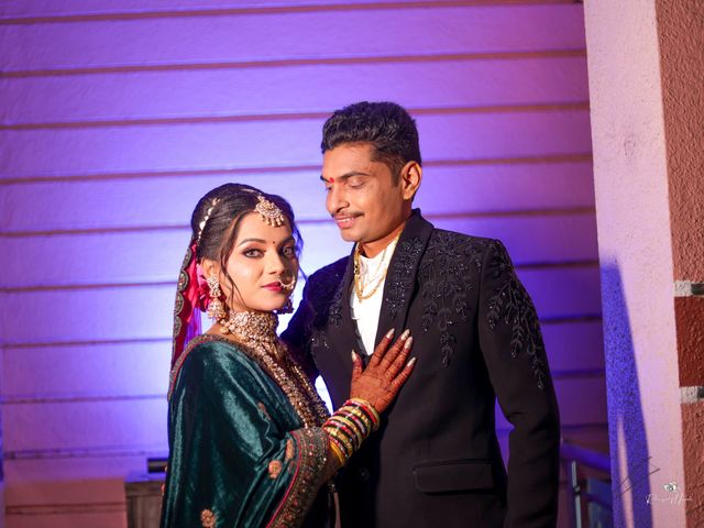 Dhanesh and Monika&apos;s wedding in Mumbai, Maharashtra 53